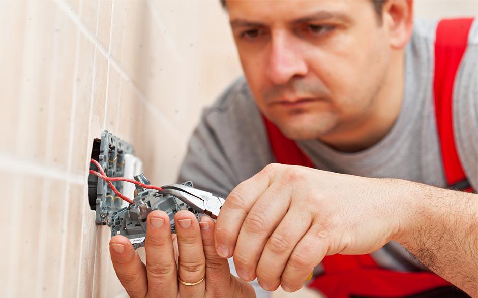 électricien maintenance Guibeville